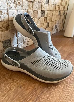 Крокси чоловічі сірі crocs literide 360 ​​clog light grey/slate grey