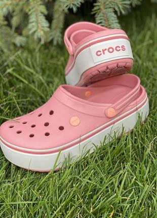 Кроксы на платформе crocs crocband platform розовые пудровые