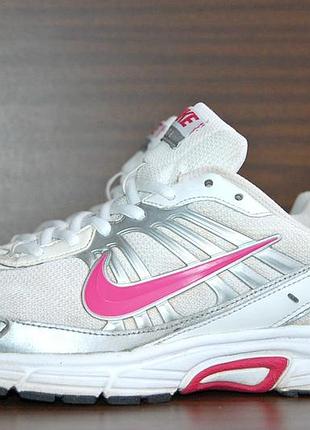nike dart 8