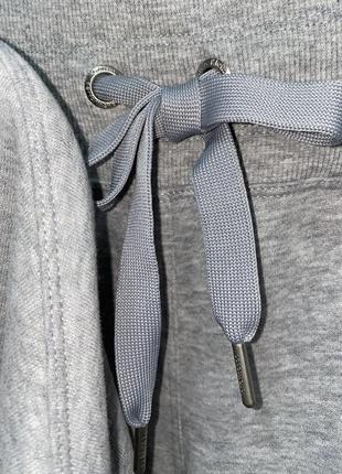 Очень красивый костюм calvin klein 😍 оригинал4 фото