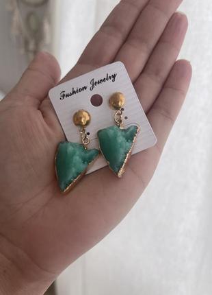 Сережки з штучным камнем