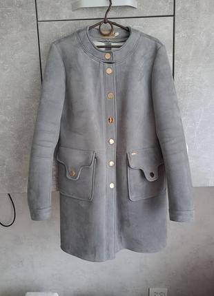 Стильное пальто серого цвета8 фото
