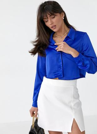 Женская укороченная синяя атласная рубашка блузка3 фото