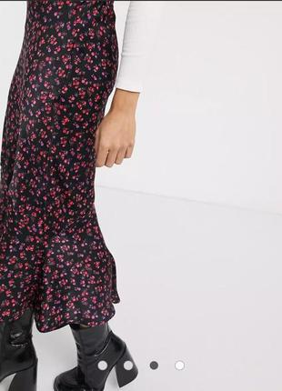Сатиновая юбка в цветочный принт