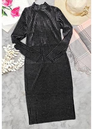 Оксамитове силуетне чорне плаття з горловиною в смужку люрекс by swan paris1 фото
