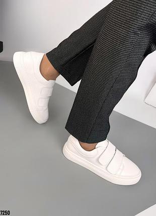 Кроссовки на липучках2 фото