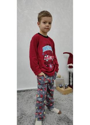 Гарна та якісна дитяча піжама для хлопчика (штани і кофта)