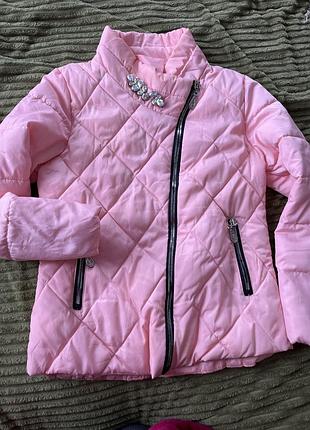 Куртка з брошкою стьогана