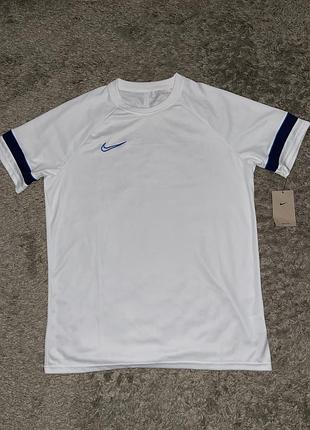 Футболка nike, оригинал, размер xl