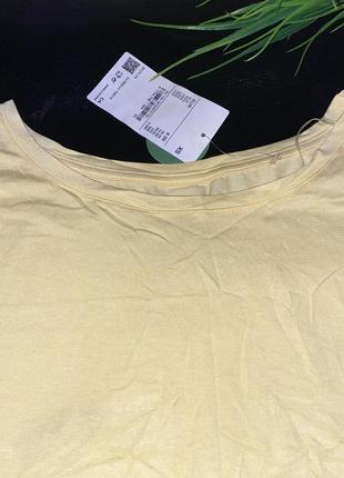 Женская футболка удлиненная желтого цвета/бес бренд: c&amp;a60. размер: хs2 фото