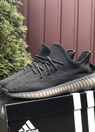 Чоловічі текстильні кросівки adidas yeezy boost 350 чорні та сірі3 фото