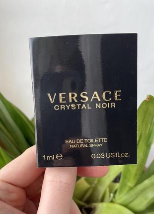 Versace crystal noir парфумована вода пробник