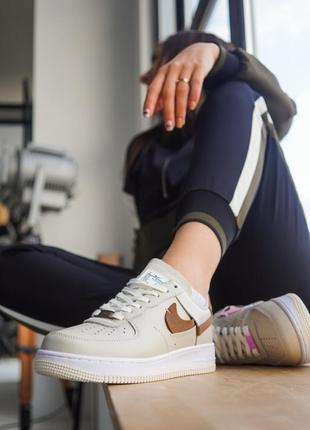 Женские кроссовки nike air force 1 lx wmns