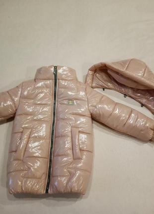 Курточка демисезоная