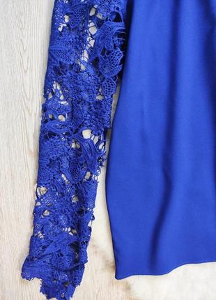 Синя блуза з ажурними рукавами плечей гіпюр із вишивкою електрик туніка шифон4 фото