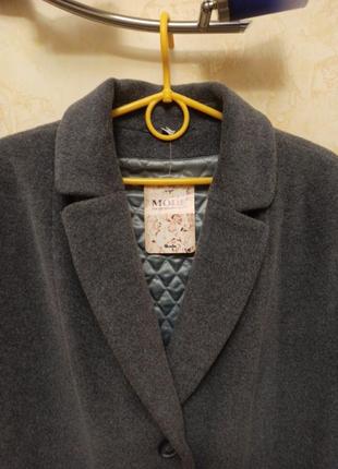 Шикарное шерстяное итальянское пальто2 фото