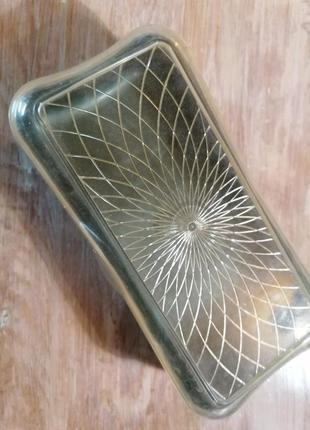 Скринька пластмасова вінтаж