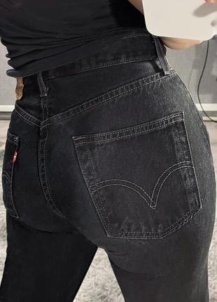 Джинси levi's