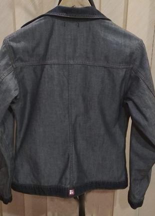 Крутая джинсовая куртка4 фото