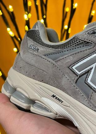 Чоловічі кросівки new balance 2002r grey black / smb3 фото