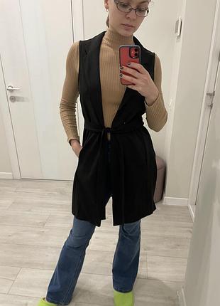 Жилет xs офіційного стилю з вшитим пояском