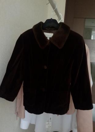 Оксамитова Куртка 98 -104 см mexx