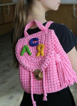Вязаный рюкзачок