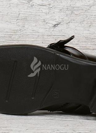 Туфли женские черные лакированные закрытые на каблуке agata польша5 фото