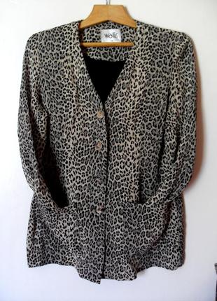 Стильний піджак накидка кардиган на гудзиках з кишенями в анімалістичний принт