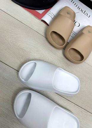 🔥 хит шлепанцы изи