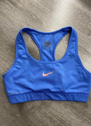 Спортивний топ nike