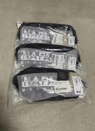 Napapijri бананка сумка