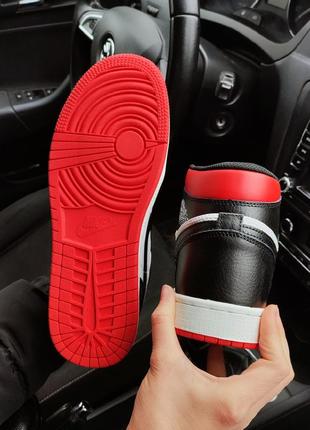 Мужские кроссовки nike air jordan 1 retro черные с белым и красным 🔥9 фото