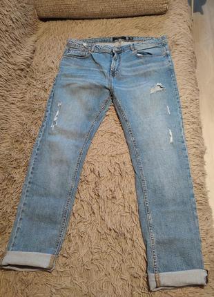 Стильные джинсы bershka на пышные формы.2 фото