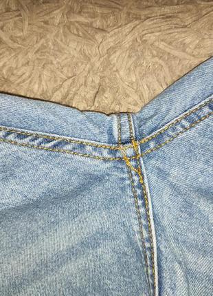 Стильные джинсы bershka на пышные формы.5 фото
