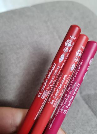 Карандаш для губ 3