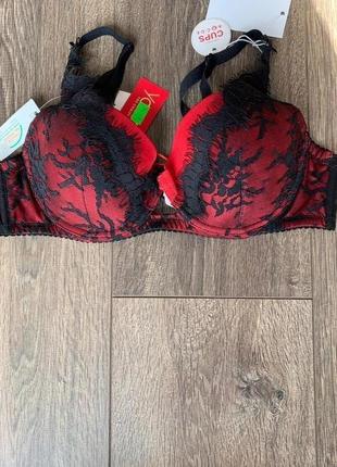 Бюстгальтер италия yamamay push up  65а 80в ітілійський