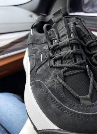 Кроссовки😍