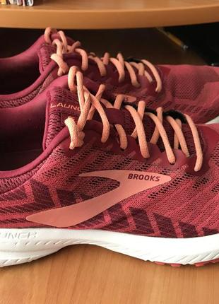 Кросівки brooks 41 р. оригінал!