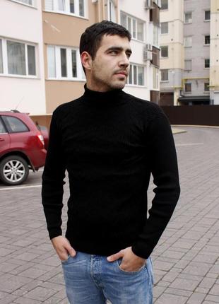 Чоловічий светр гольф чорний