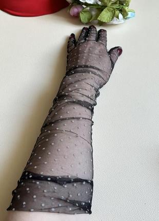 Кружевные черные перчатки тюлевые перчатки в капичке4 фото