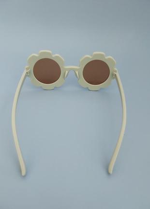 Дитячі сонцезахисні окуляри детские солнцезащитные очки 4443 фото