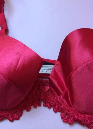 Шикарний бюст р. 34е