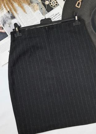 Графитовая мини юбка в полоску шерсть италия3 фото