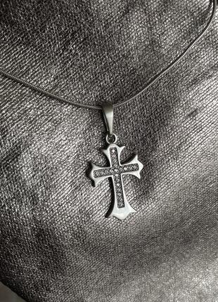 Серебряный крестик с камушками + цепочка