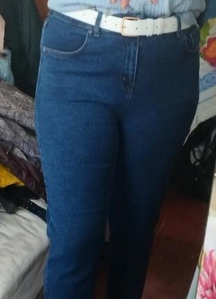 Жіночі джинси5 фото