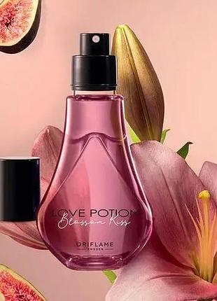 Парфюмированный спрей для тела love potion blossom kiss 75мл 38526