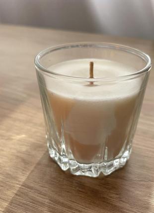 Ароматична свічка з ароматом fcuk friction