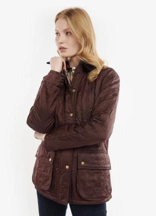 Женская куртка barbour® beadnell polarquilt1 фото