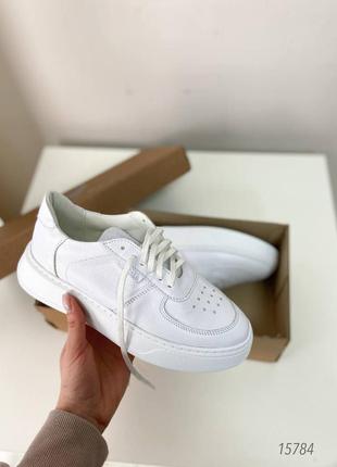 Женские слипоны сліпони кеди кеды кроссовки мокасини кросівки на низкой подошве белый натуральна шкіра кожа